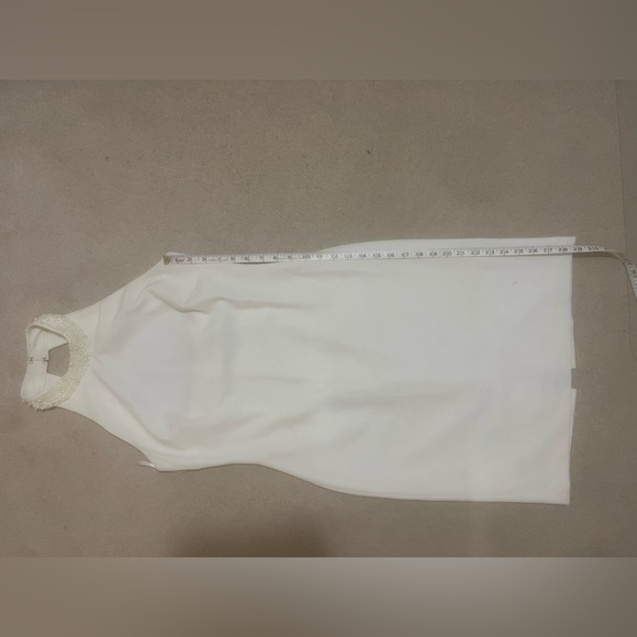 Karl Lagerfeld Bridal Dress - Picture 10 of 11